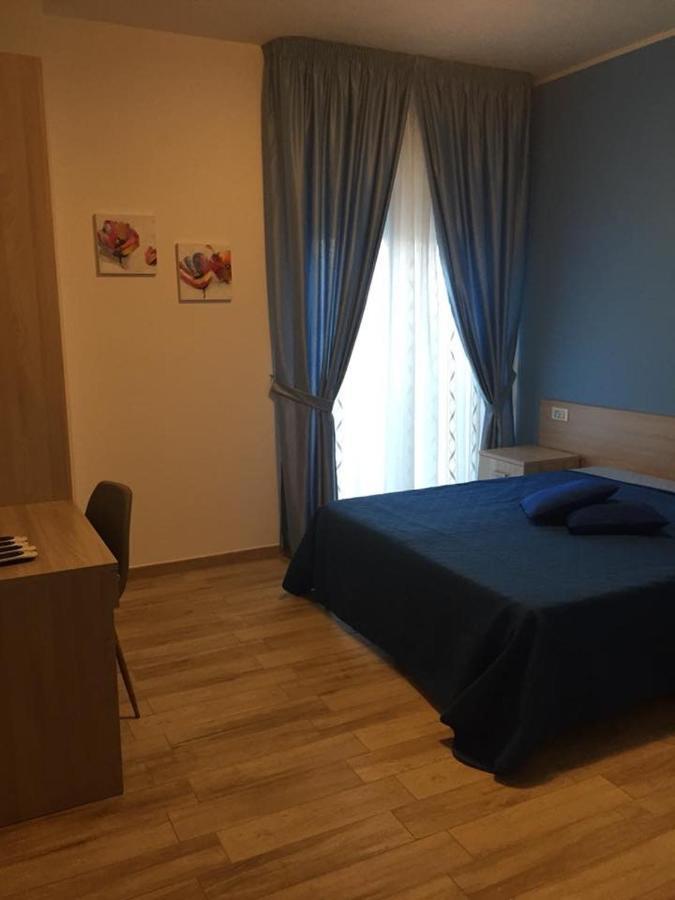 Un Posto Al Sole Bed and Breakfast Torretta  Buitenkant foto